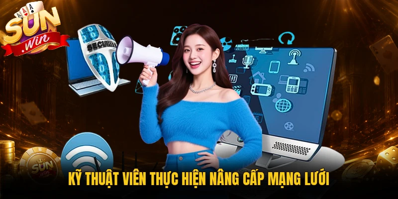 Kỹ thuật viên thực hiện nâng cấp mạng lưới